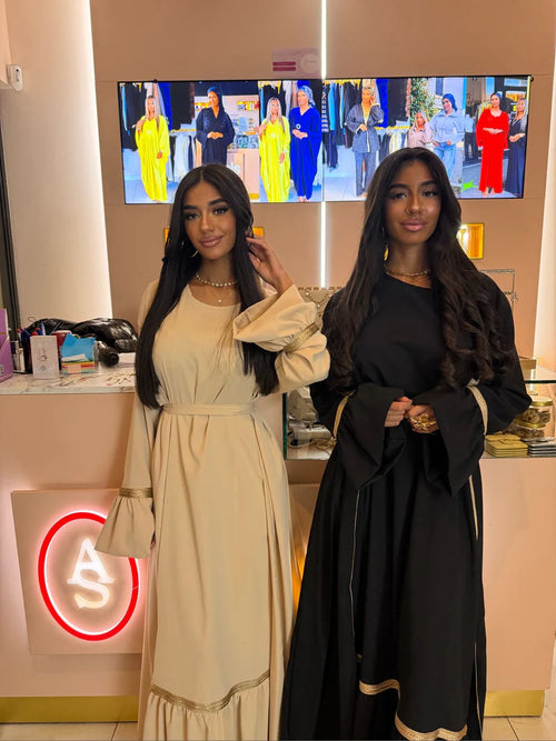 Abaya 3 pièces ( sous robe + kimono + ceinture )